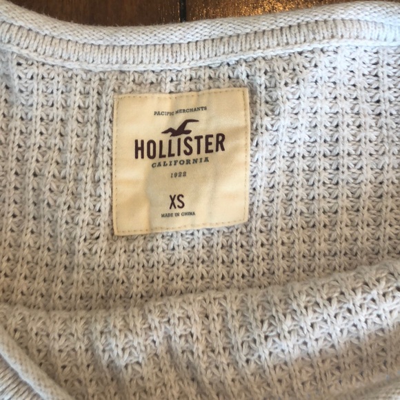 Hollister Long Sleeve Sweater - Picture 4 of 5
